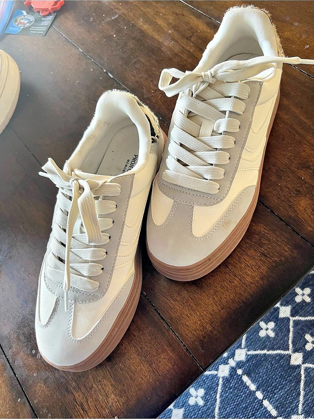 Project Cloud Memory foam Sneakers in White & Brown